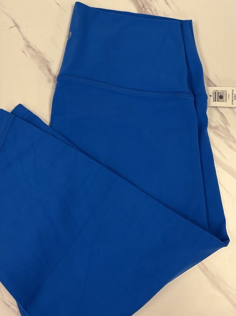 NWT aritzia butter knee leggings